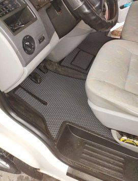 Передні Килимки EVA для Volkswagen T4 1990-2003 2+1 vwt43seats фото