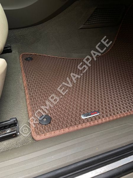 Килимки EVA в салон для Audi Q5 8R 2008-2016 audiq58r фото
